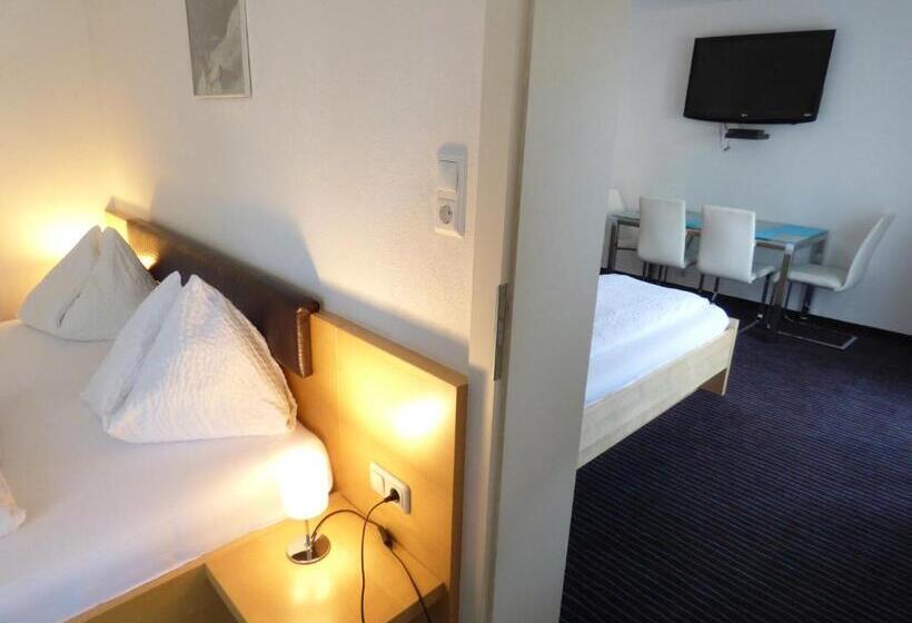 패밀리 스위트, Panorama