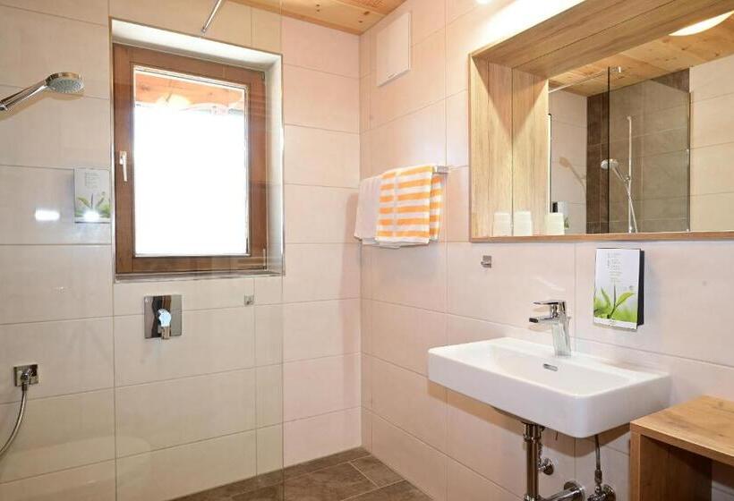 شقة غرفتين, Das Alpspitz