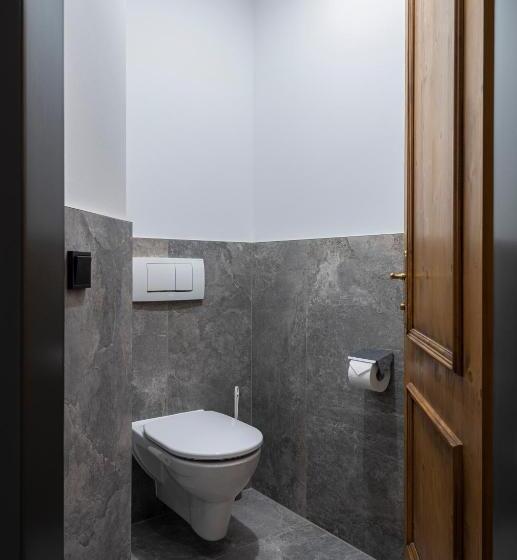 جناح جونيور ديلوكس, Sommerhof