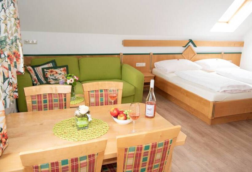 小型套房, Weinberghof & Weingut Lagler