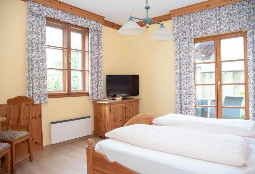 标准间, Weinberghof & Weingut Lagler