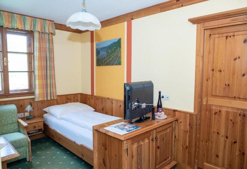 标准单人间, Weinberghof & Weingut Lagler