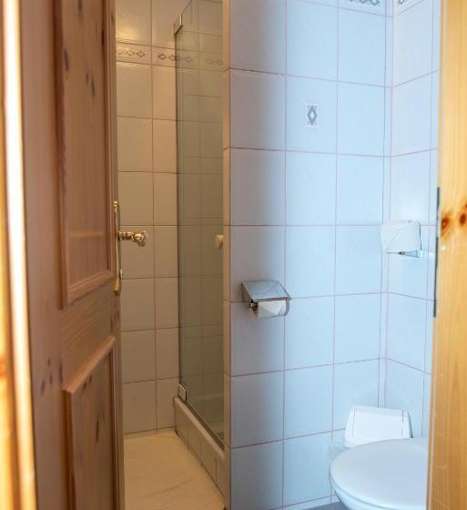 标准单人间, Weinberghof & Weingut Lagler