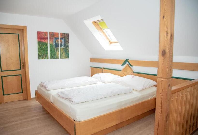 小型套房, Weinberghof & Weingut Lagler