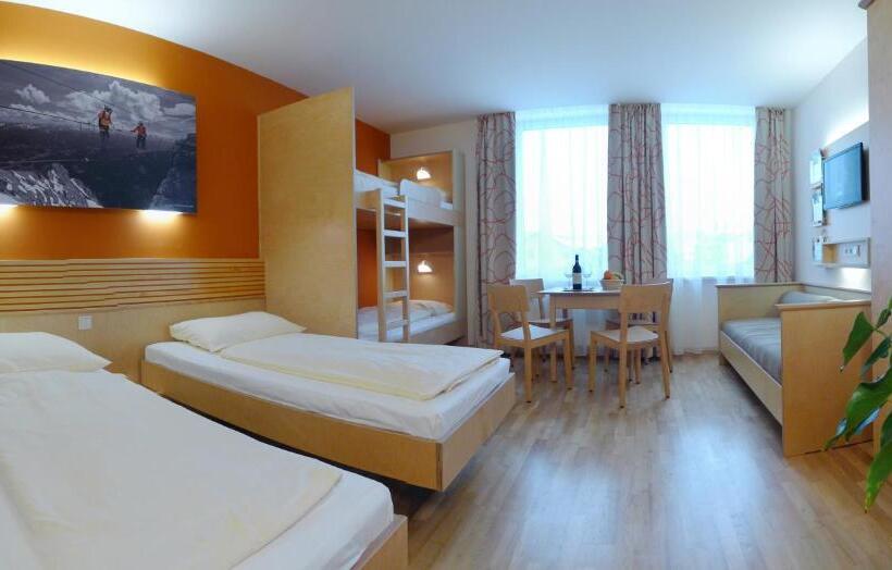 חדר סטנדרט לארבעה, Jufa Hotel Grünau Im Almtal