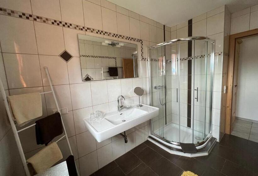 ２ベッドルームアパートメント, Studlerhof