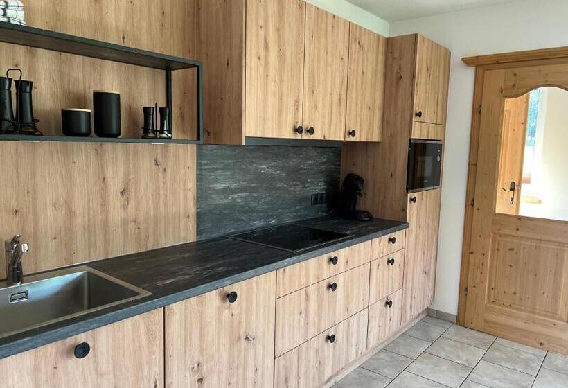 Апартаменты 2 Спальни, Studlerhof