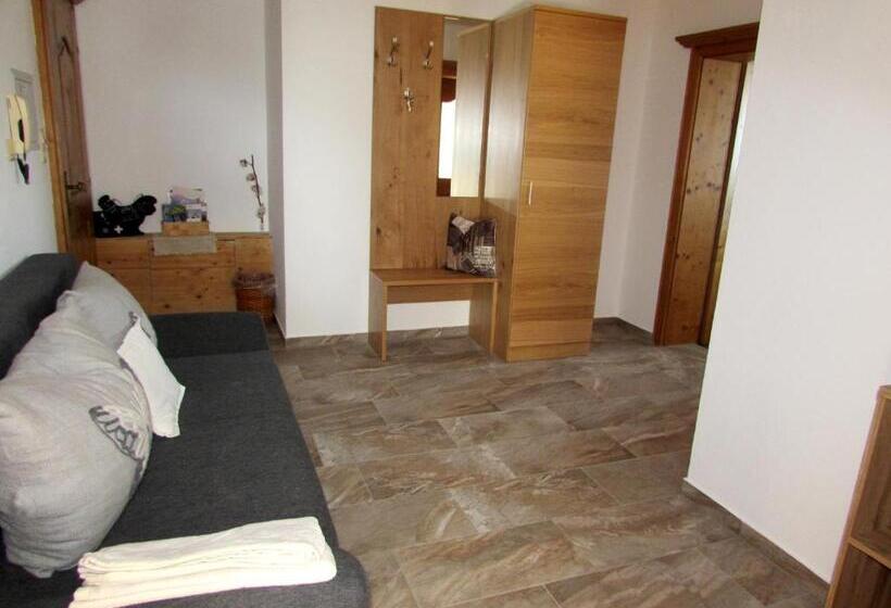 Апартаменты 1 Спальня, Studlerhof