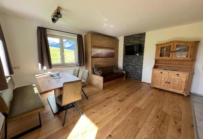 ２ベッドルームアパートメント, Studlerhof