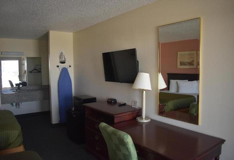 标准间, Royal Inn