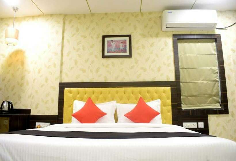 غرفة سوبيريور رباعية, Goroomgo Royal Crown Puri