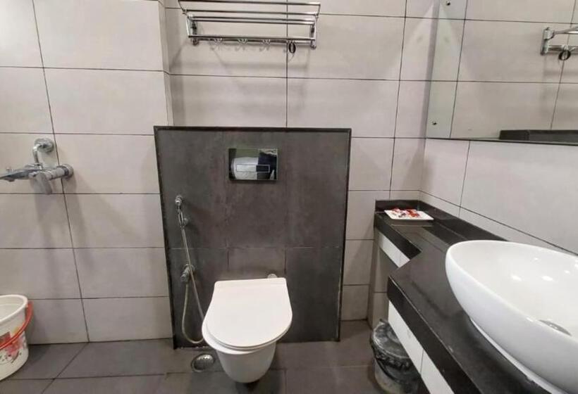 غرفة سوبيريور رباعية, Goroomgo Royal Crown Puri