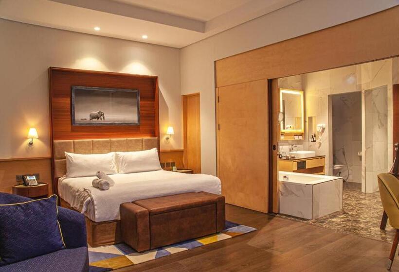 سوئیت با تخت بزرگ, The Quorum