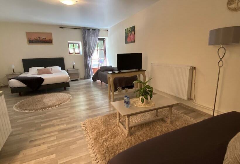 غرفة قياسية رباعية, Maison Belles Pierres