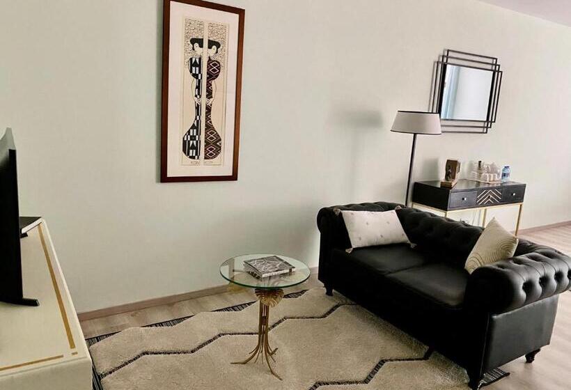 جناح, Maison Belles Pierres