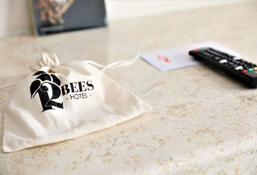 スタンダードルーム, 12 Bees By Kavia