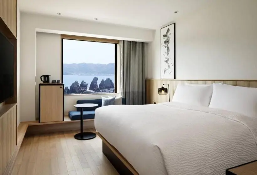 キングサイズベッドのスタンダードルーム, Fairfield By Marriott Wakayama Kushimoto