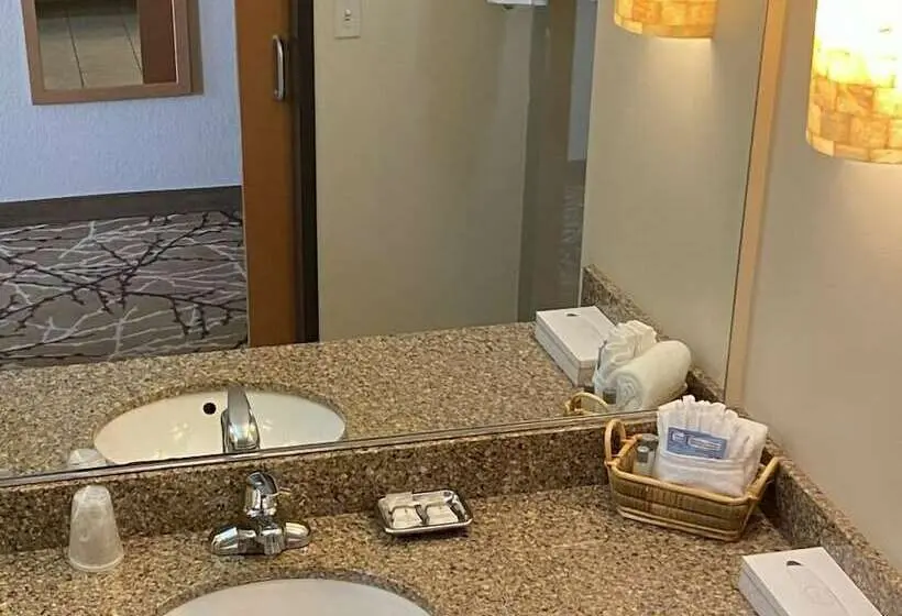 スイート, Legendary Waters Resort & Casino