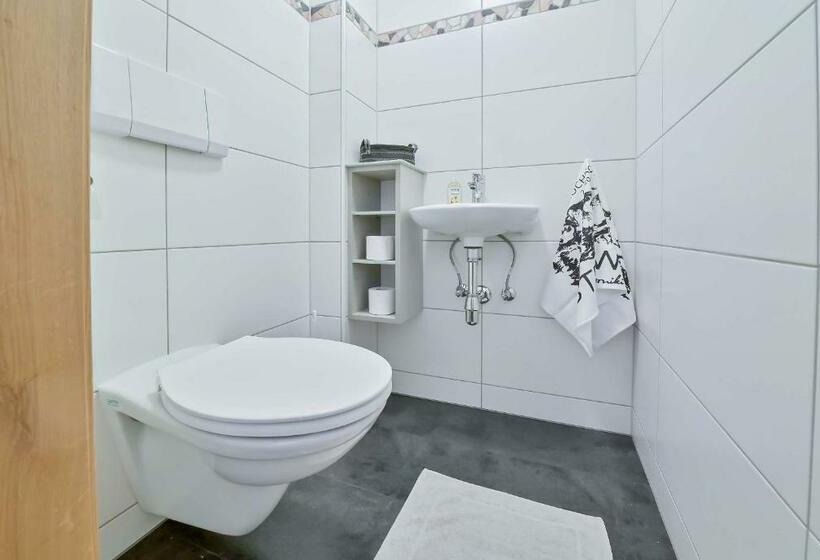 Полулюкс Вид на Горы, Alpenhotel Wanderniki