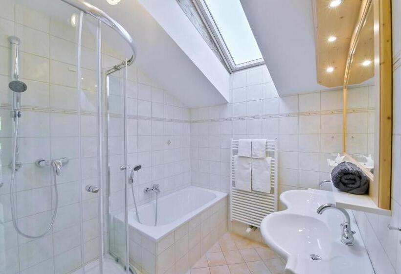 Номер Стандарт, Alpenhotel Wanderniki