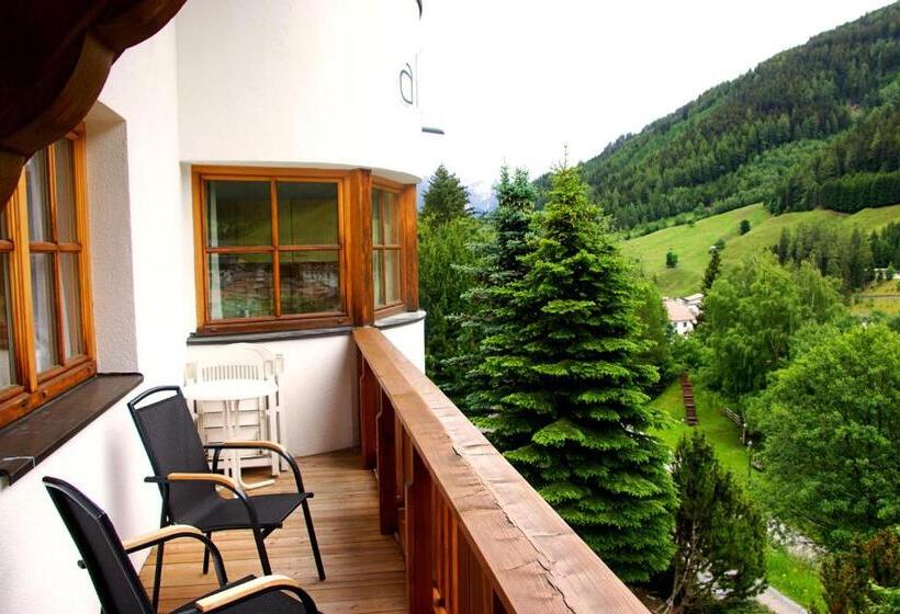 Апартаменты 1 Спальня, Aparthotel Alpin Life