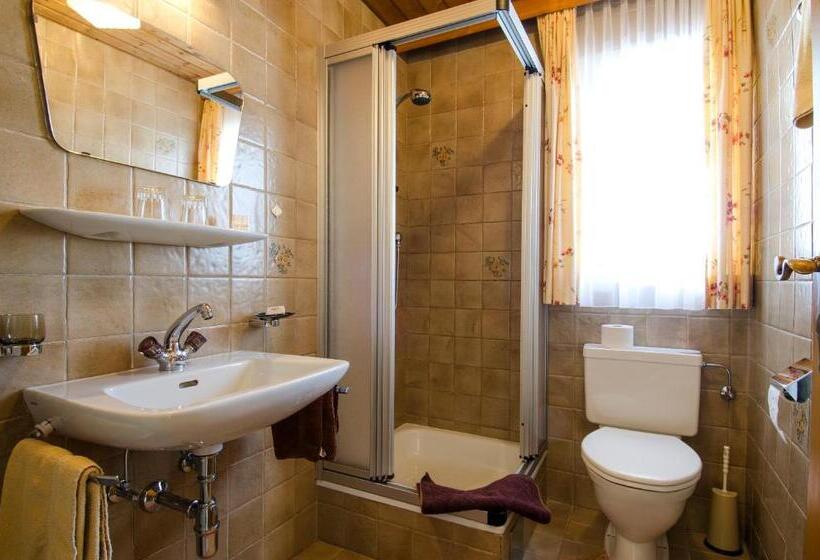 スタンダードルーム, Garni Ferwall