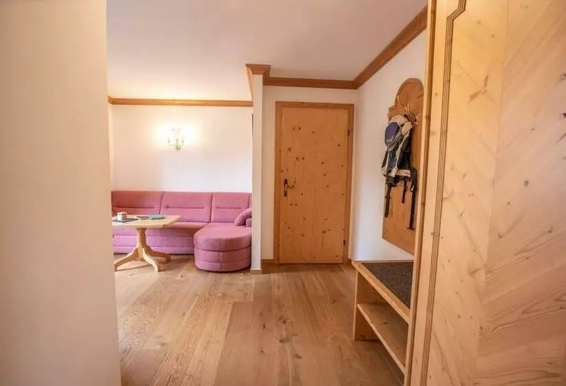 バルコニー付スイート, Biohotel Leutascherhof