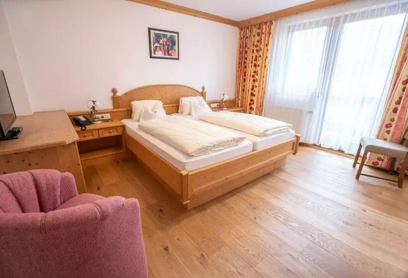 バルコニー付スイート, Biohotel Leutascherhof
