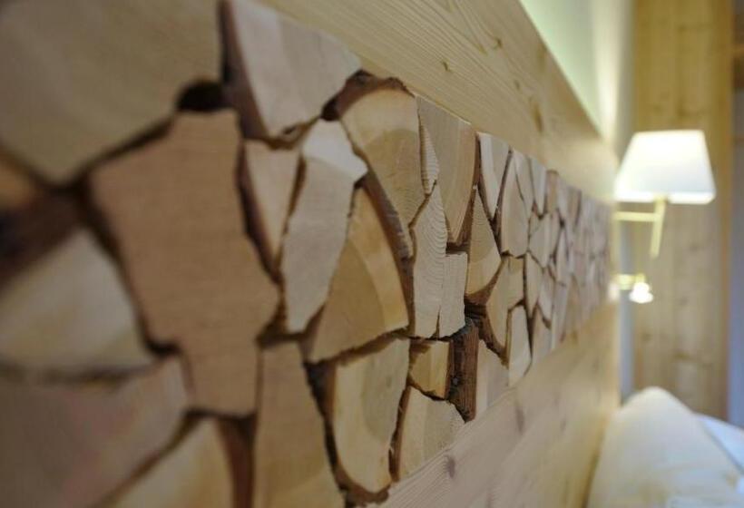 اتاق استاندارد, Biohotel Leutascherhof