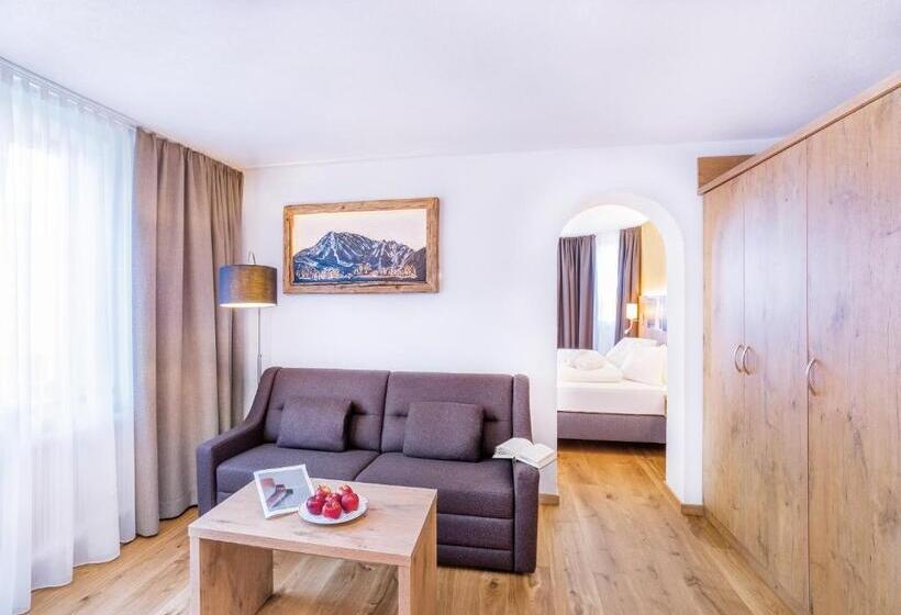 سوییت جونیور با بالکن, Biohotel Leutascherhof