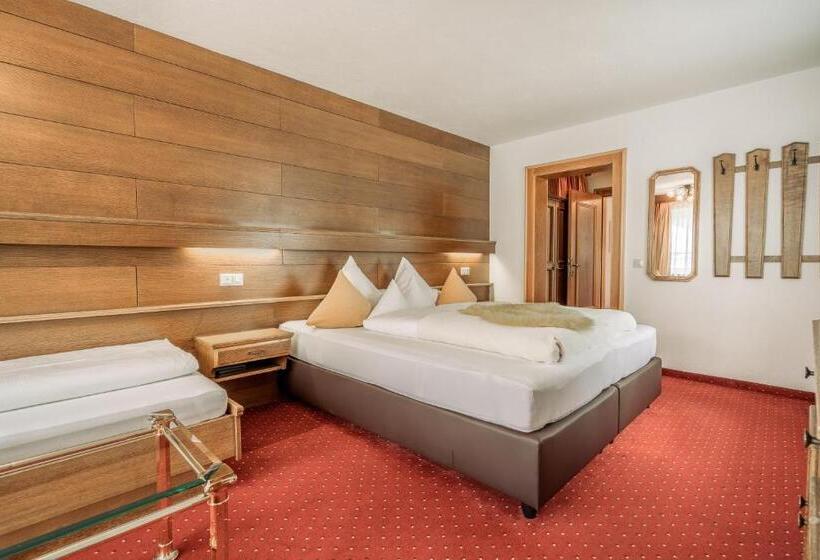 اتاق راحتی سه تخته, Fortuna Apart Hotel B&b