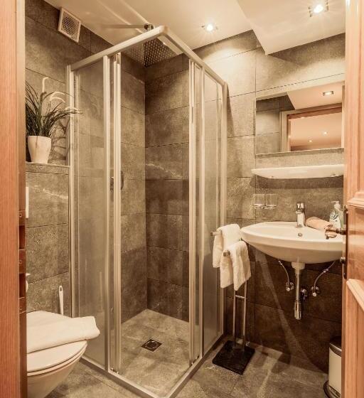 آپارتمان 1 خوابه با چشمانداز باغ, Fortuna Apart Hotel B&b