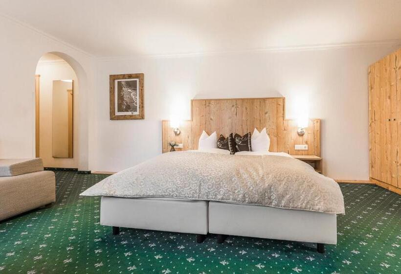 スタンダード4人部屋, Alphof Stubaital