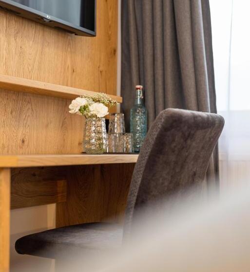 ファミリールーム, Alphof Stubaital