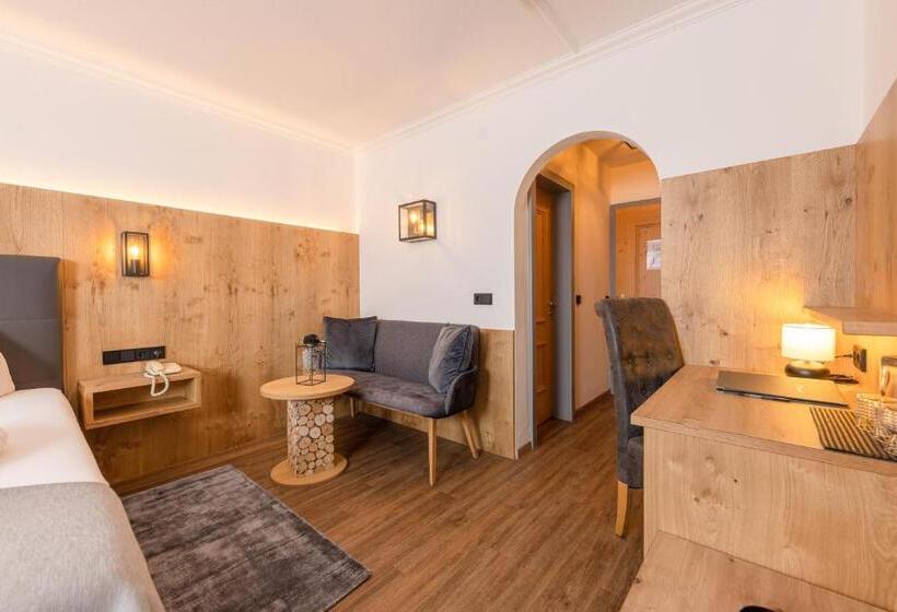 バルコニー付きデラックスルーム, Alphof Stubaital