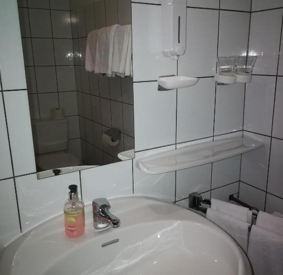 Семейный Номер, Garni Botenwirt