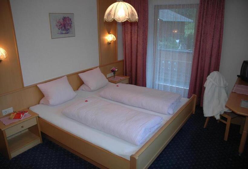 标准间带阳台, Haus Alpina