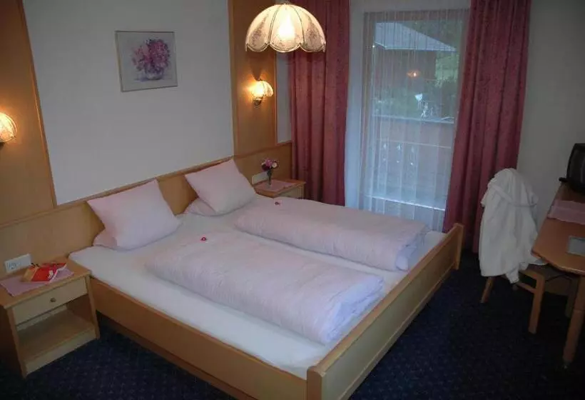 Standard-huone Parveke, Haus Alpina
