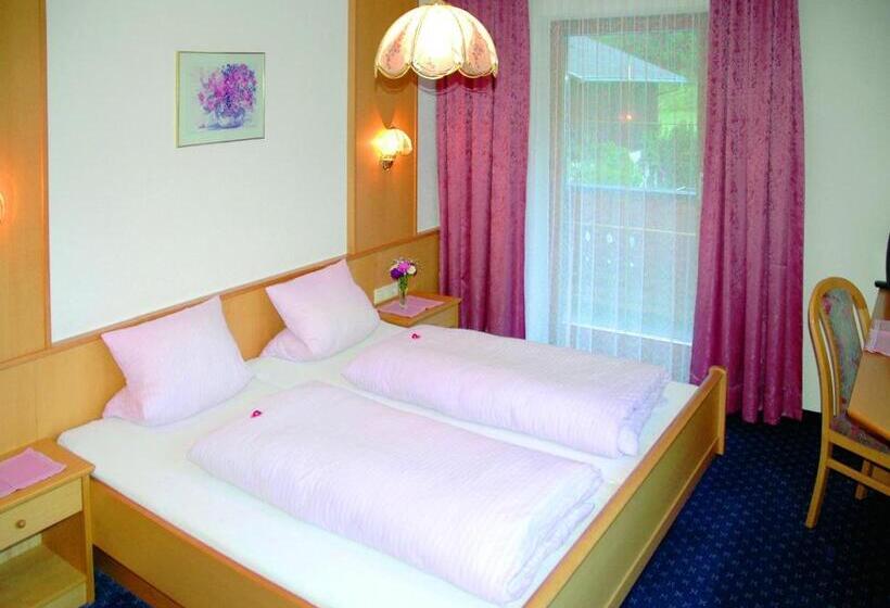 标准间带阳台, Haus Alpina