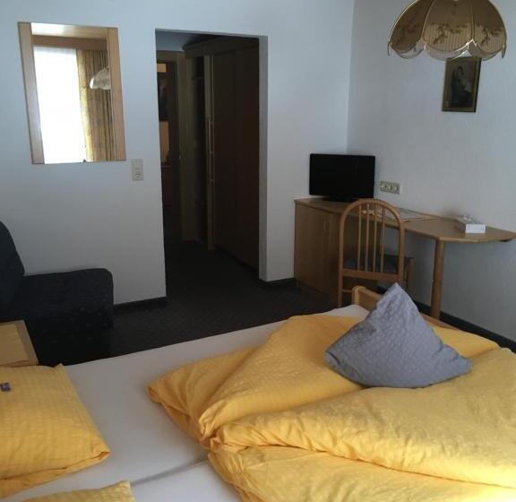 标准间带阳台, Haus Alpina