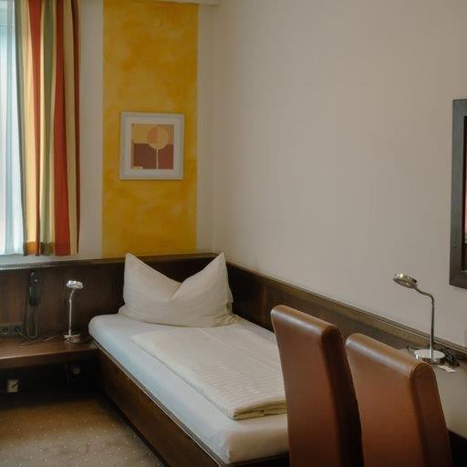 스탠다드 룸, Lokomotive