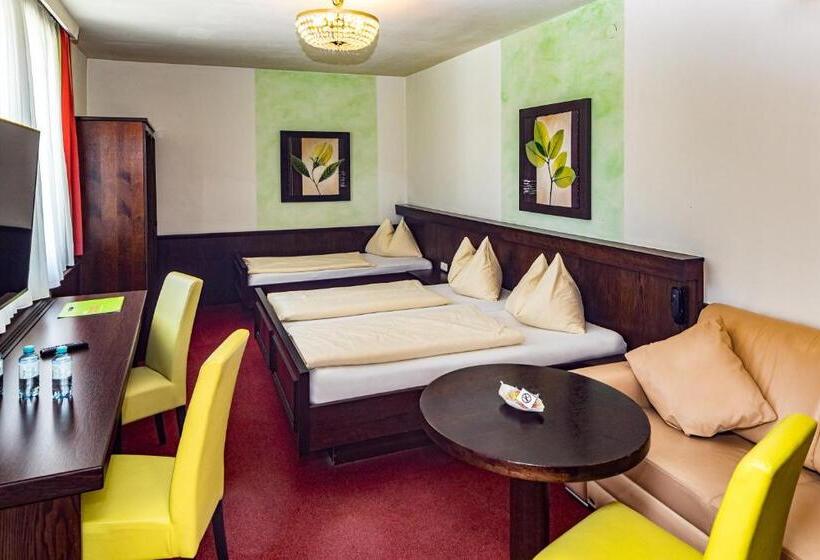 4인용 스탠다드 룸, Lokomotive