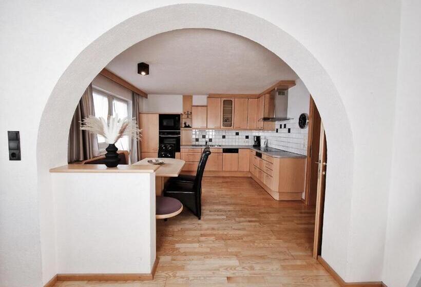 Апартаменты 1 Спальня, Lärchenhof