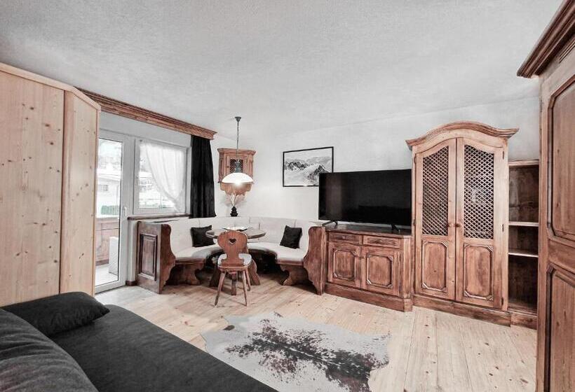 コンフォートルーム, Lärchenhof