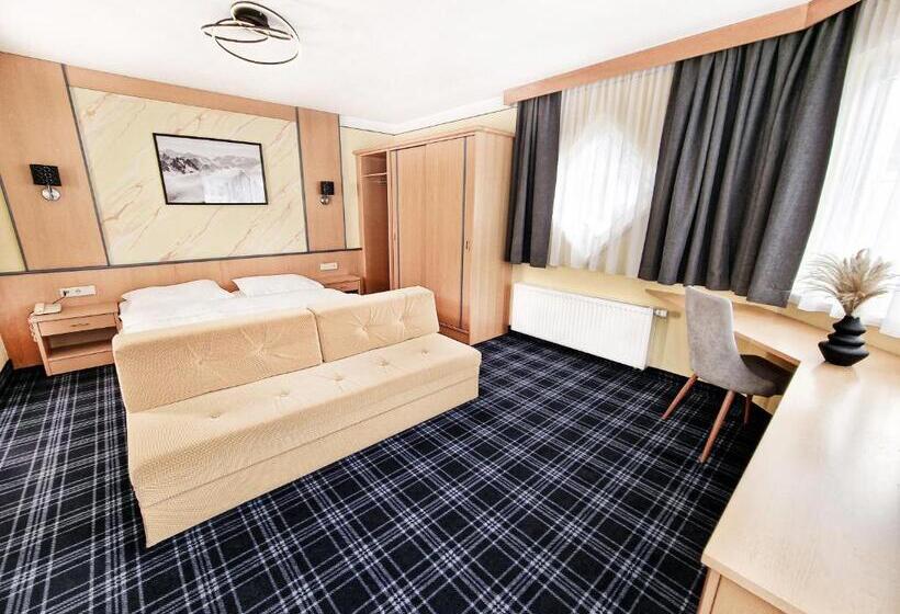 コンフォートルーム, Lärchenhof