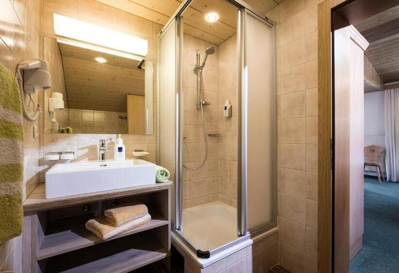 استودیو استاندارد با بالکن, Apartment Martha