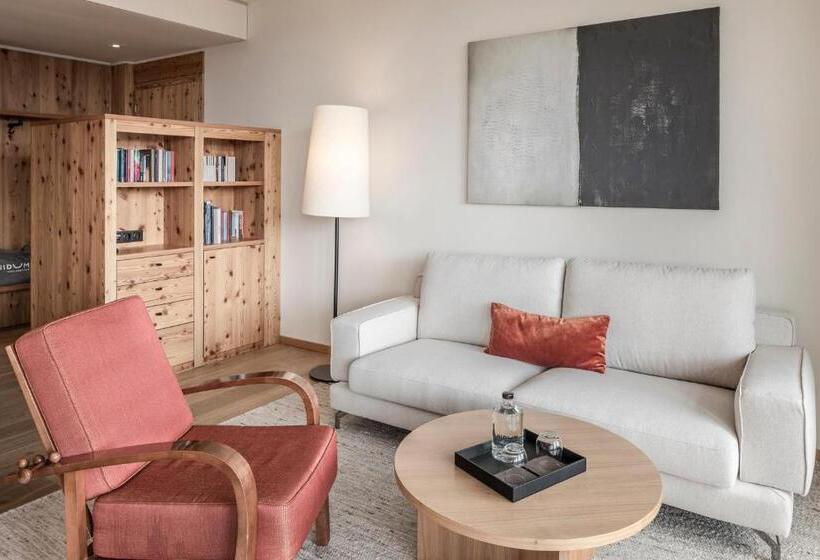 Люкс Премиум, Nidum Casual Luxury