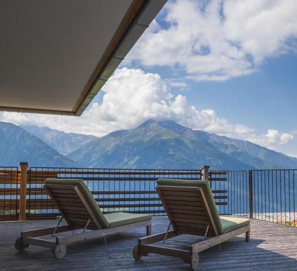 Пентхаус Люкс, Nidum Casual Luxury