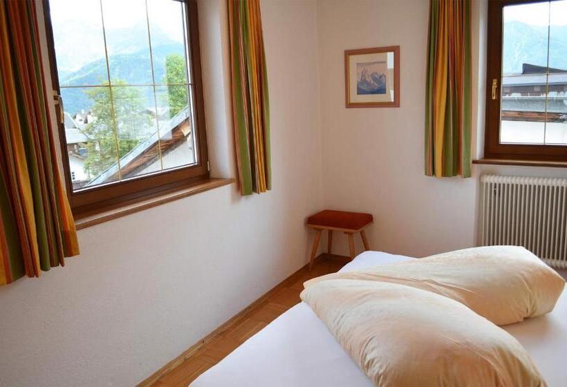 آپارتمان کامفورت 2 خوابه, Poltehof