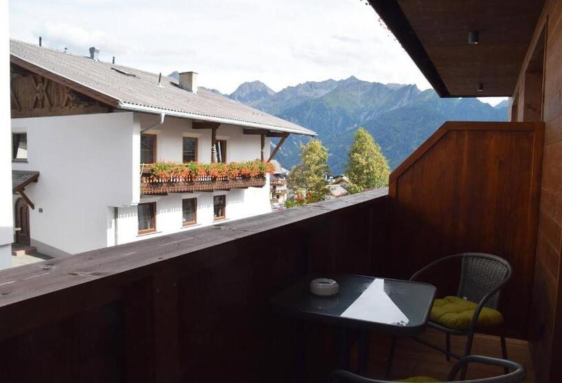 آپارتمان 2 خوابه, Poltehof